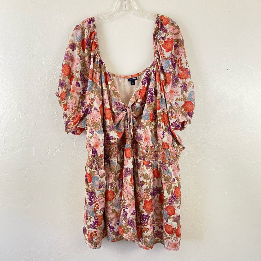 Torrid Size 6X Orange & Cream Floral Paisley Ruffled Short Sleeve Tunic Blouse